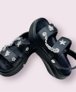 Sandalias con dijes